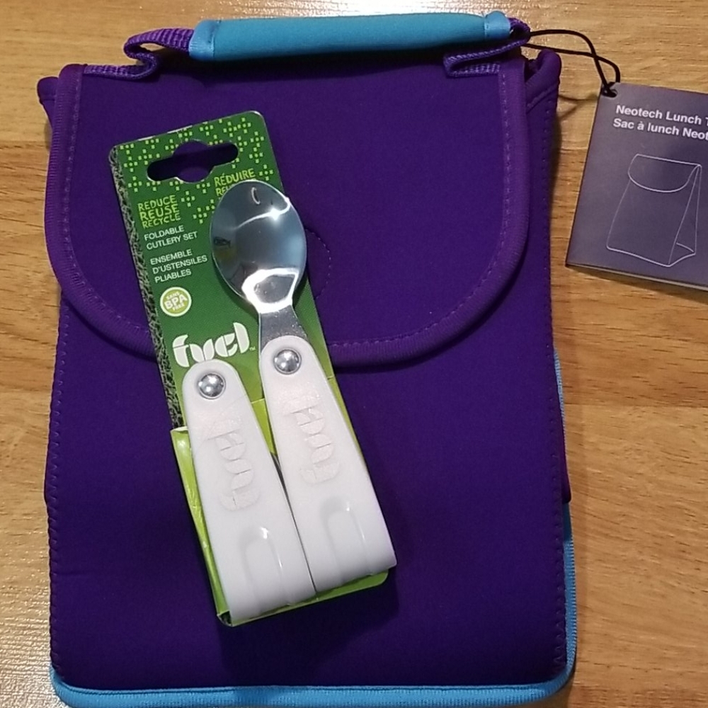 Neotech lunch tote with foldable cutlery set NWT